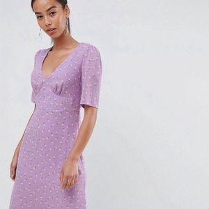 Verge Girl Midi Lavender Dress